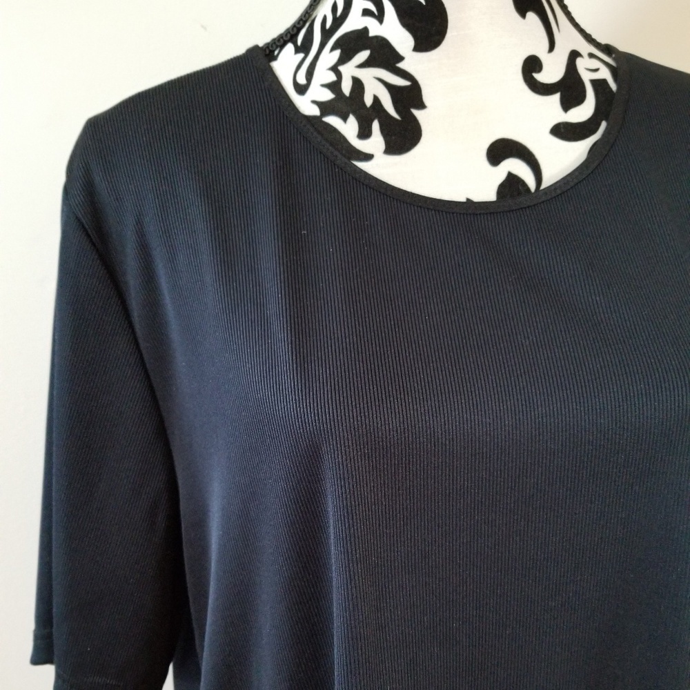 Maggie Barnes Career Black Short Sleeve Top